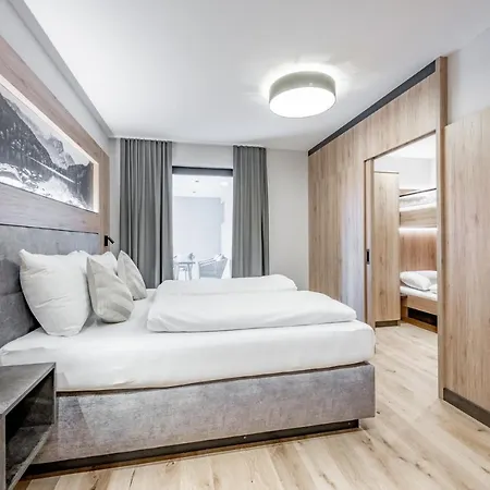Apartment Falkners Five *