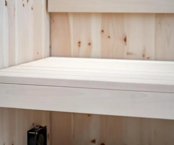 Falkners Five شقة *