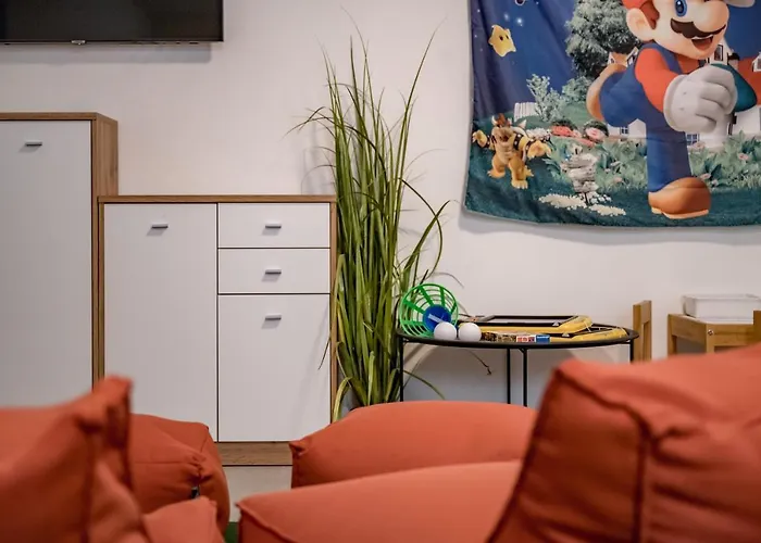 Falkners Five Апартаменты Эц