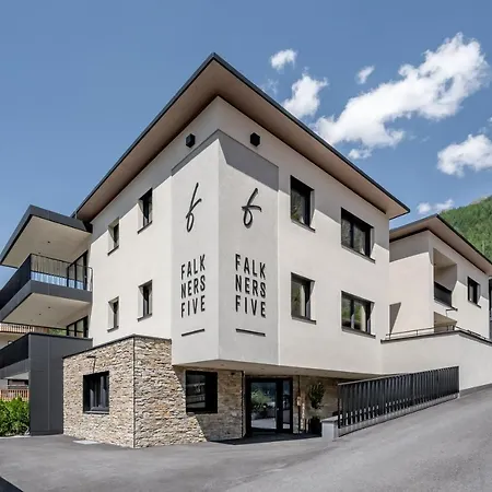 Appartement Falkners Five
